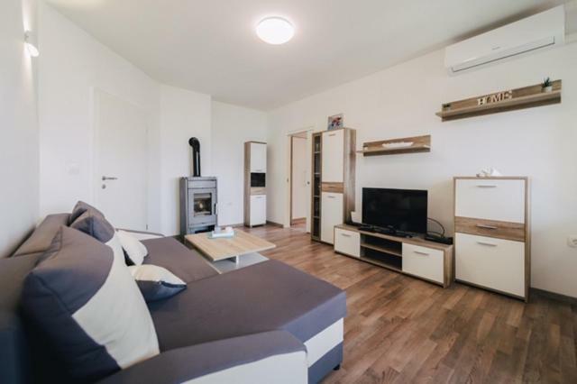 Villa Sarah Klimno Εξωτερικό φωτογραφία